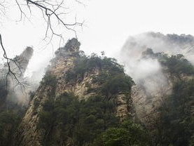 湖南张家界天气15天查询，为你的仙境之旅做好万全准备