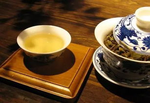 成都的天气,是泡在茶碗里的 成都的天气,是泡在茶碗里的
